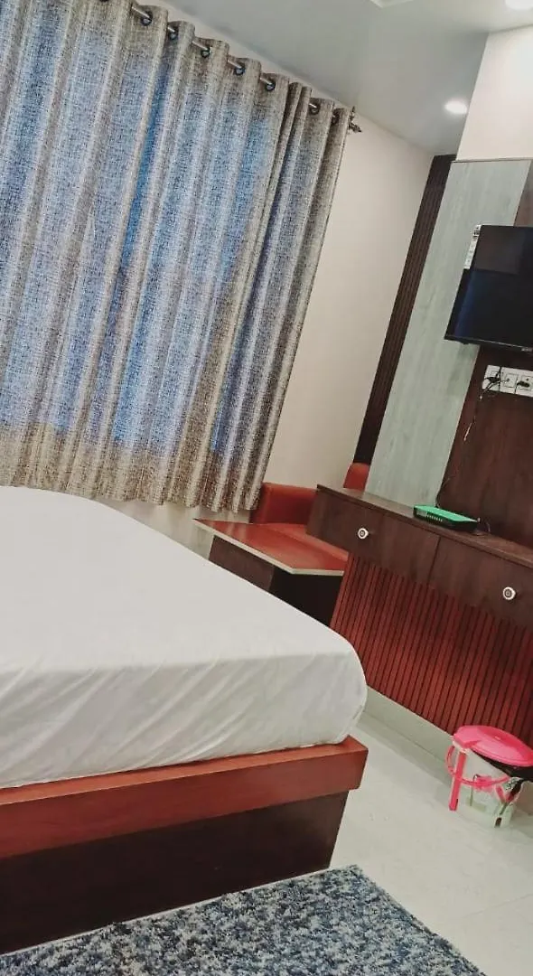 Hotel Madhav Palace Agra
