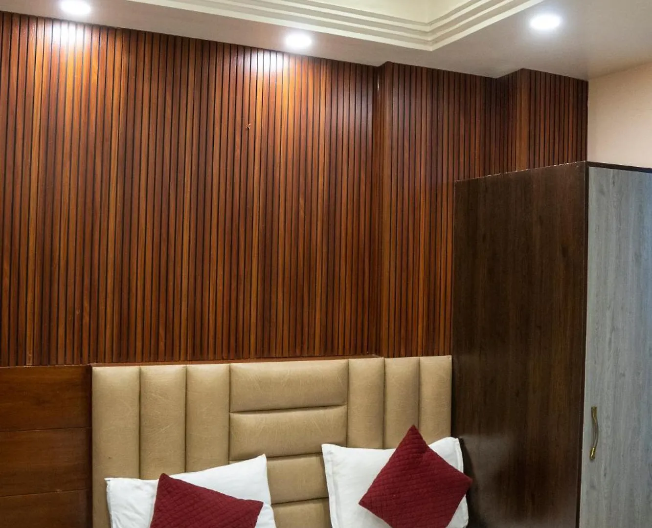 Hotel Madhav Palace Agra  0*, Agra (Uttar Pradesh) India
