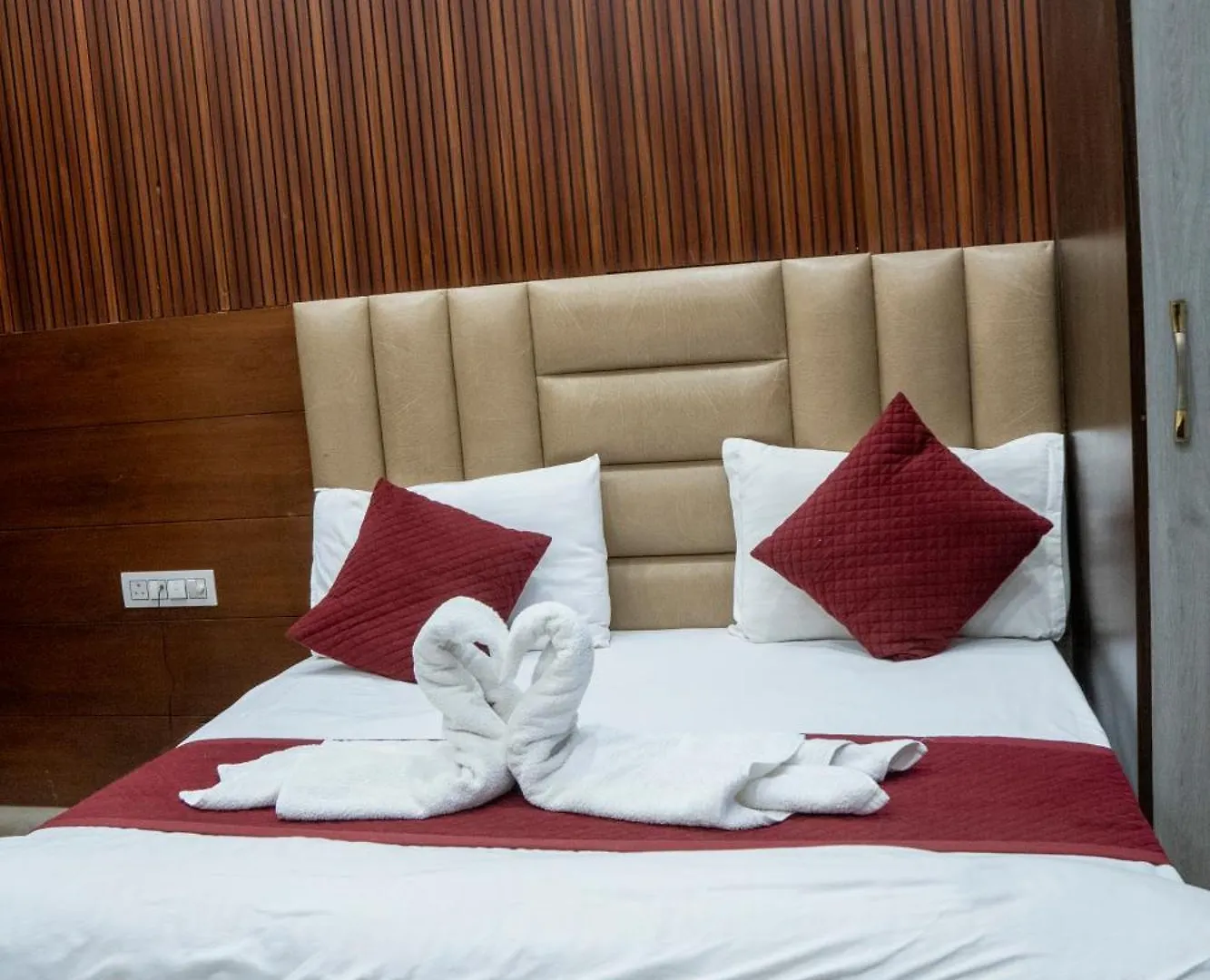 Hotel Madhav Palace Agra